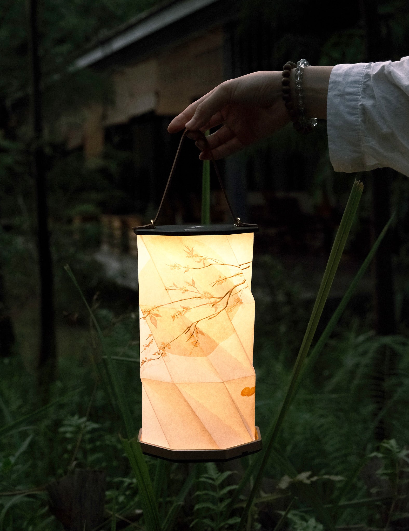 Elegant outdoor atmosphere lantern_Laurel camping atmosphere light