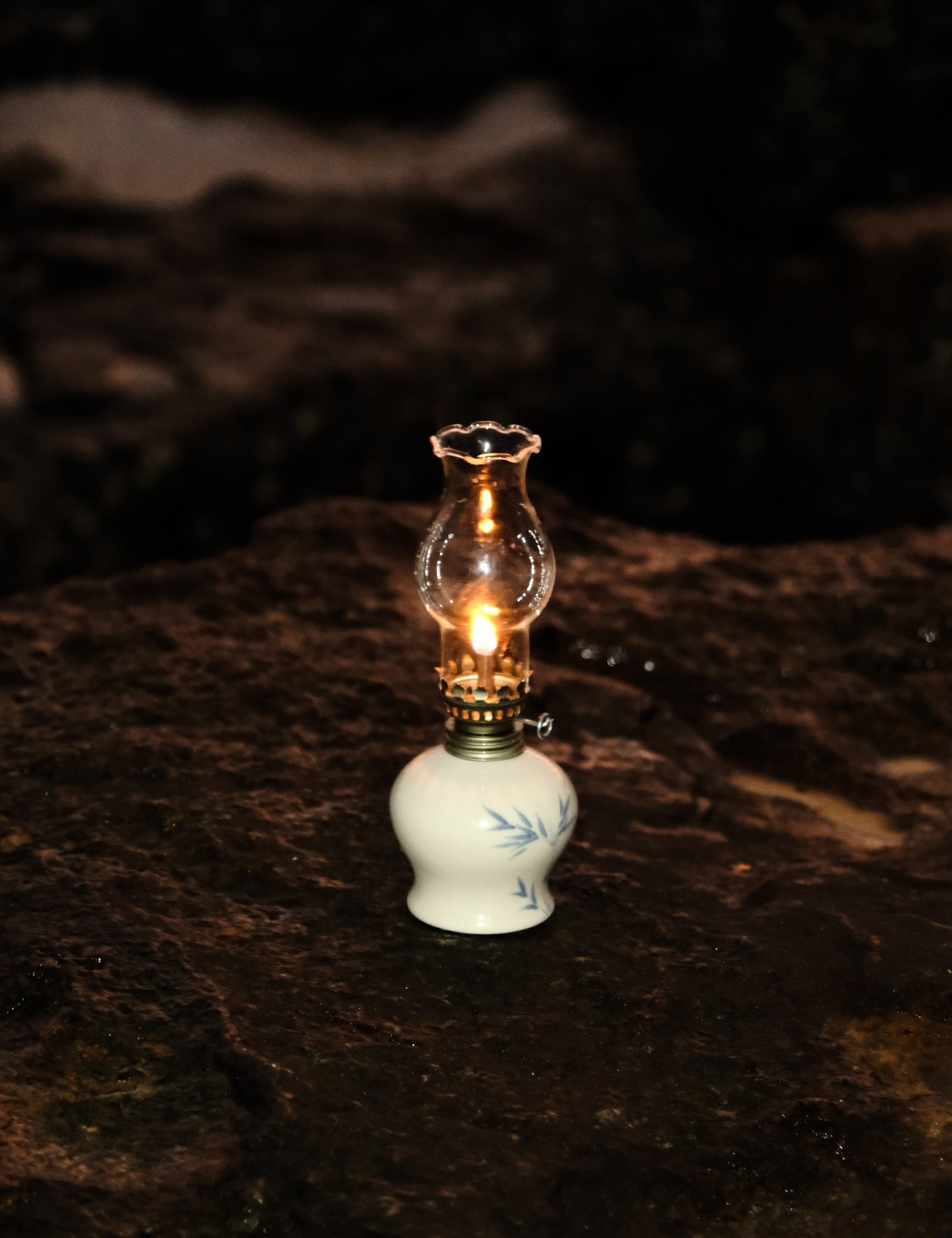 Bamboo pattern oil lamp_Eco-friendly outdoor lighting